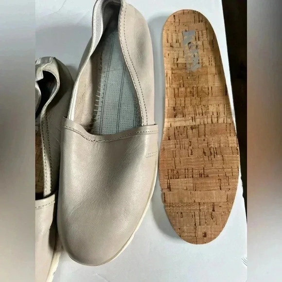 KORKS by Kork-Ease Lillis Light Grey Leather Slip On‎ Shoes Sz 6 - Picture 9 of 10